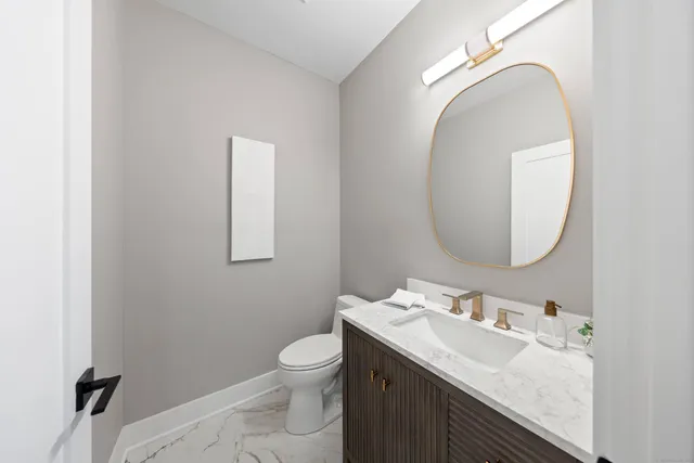 $2,495,000 | 31 Gray Farms Road, Stamford, CT 06905