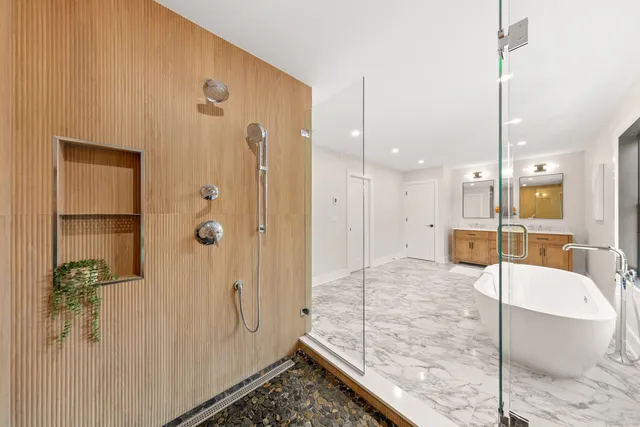 $2,495,000 | 31 Gray Farms Road, Stamford, CT 06905