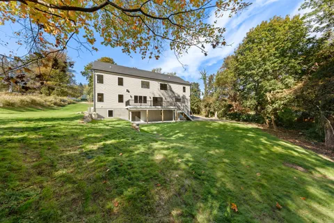 $2,495,000 | 31 Gray Farms Road, Stamford, CT 06905