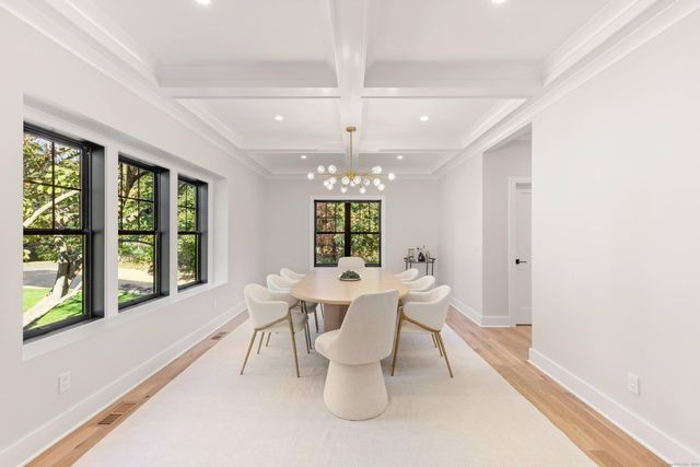 $2,495,000 | 31 Gray Farms Road, Stamford, CT 06905