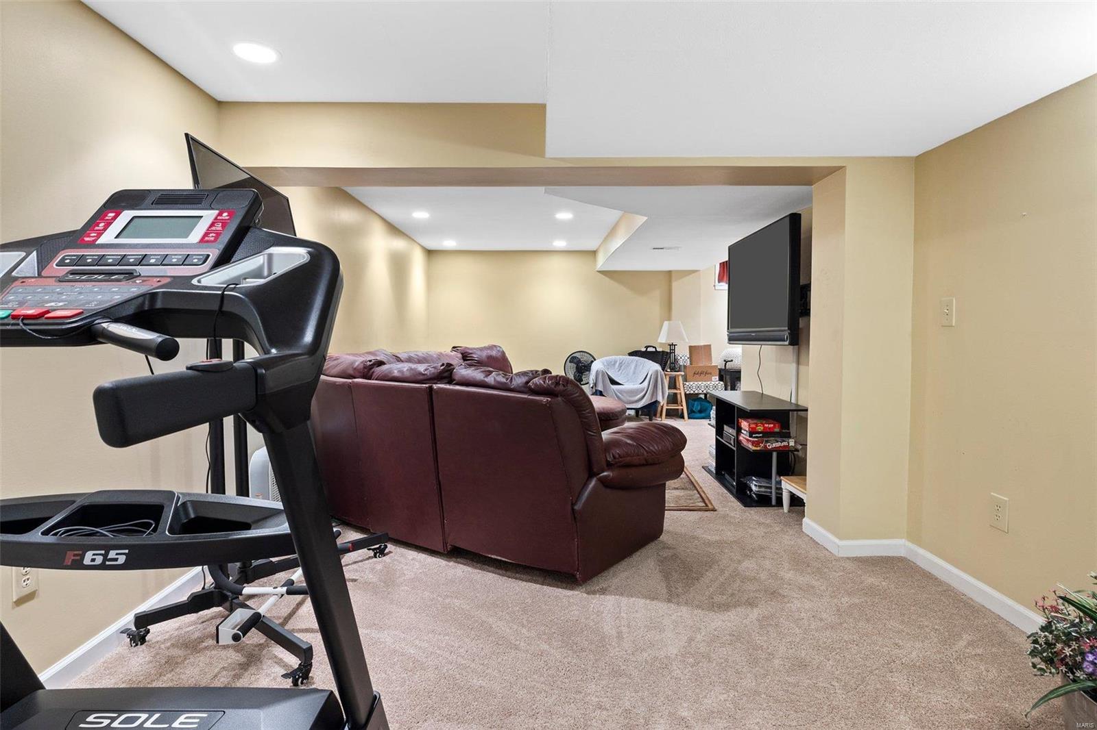 7301 Little Oaks Drive O'Fallon, MO 63368 - Photo 29 of 38