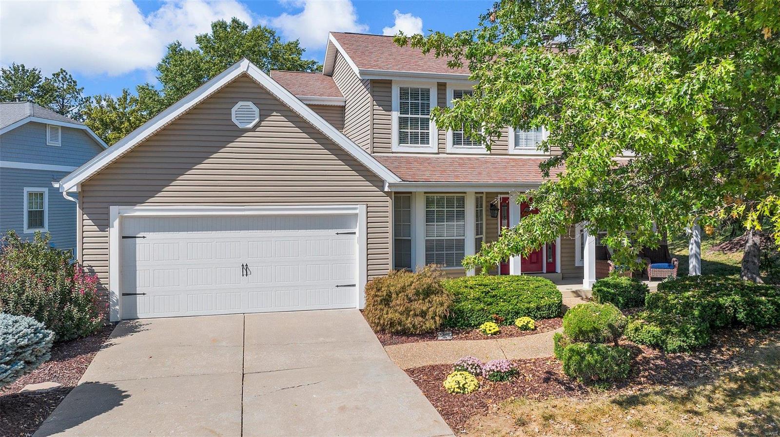 7301 Little Oaks Drive O'Fallon, MO 63368 - Photo 3 of 38