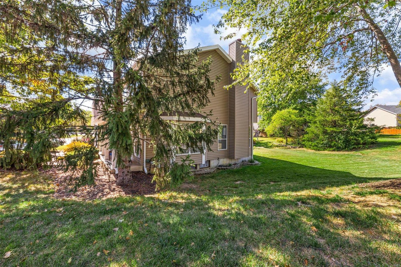 7301 Little Oaks Drive O'Fallon, MO 63368 - Photo 34 of 38