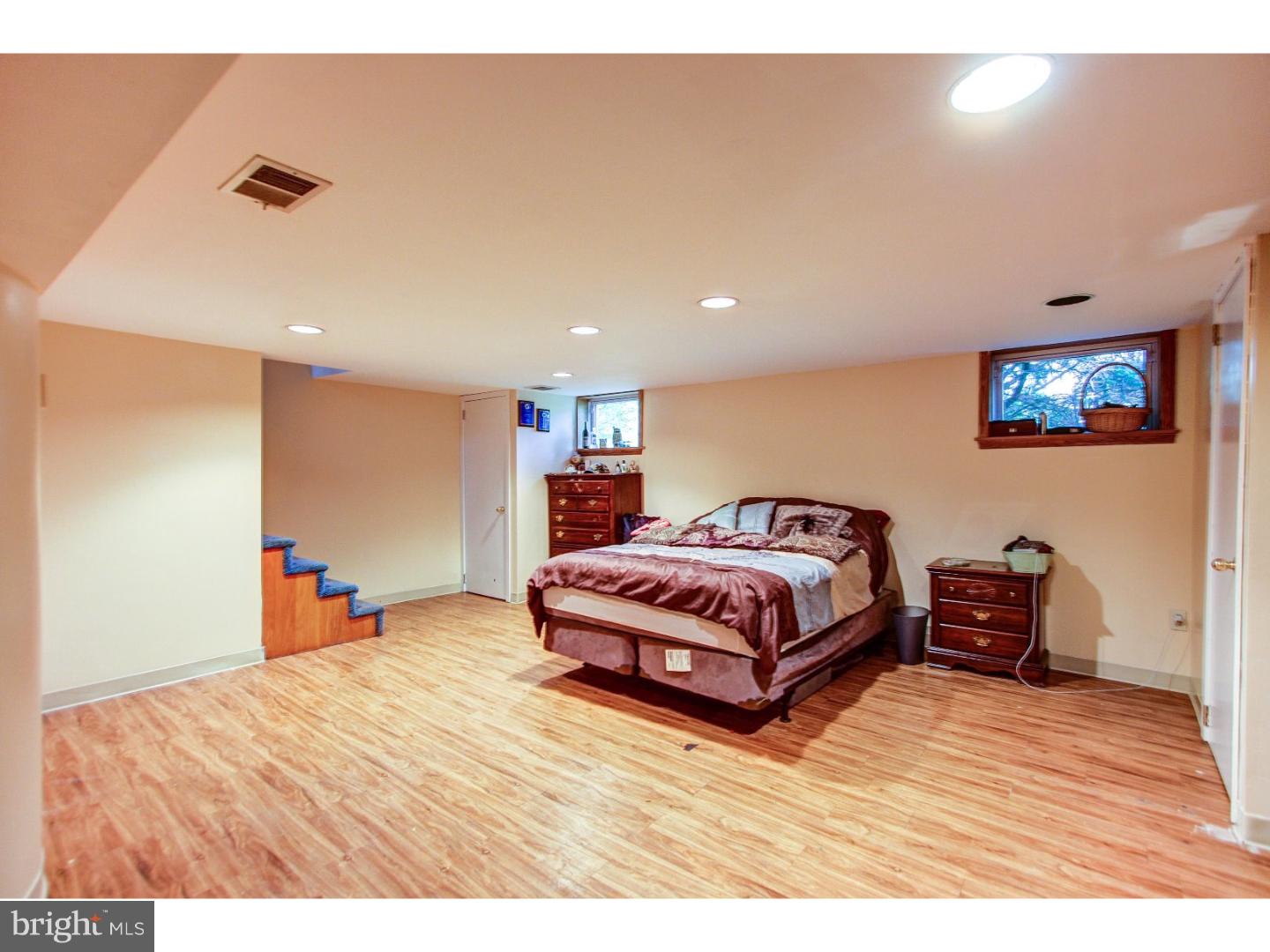 496 Pinecrest Road Springfield, PA 19064 - Photo 13 of 18
