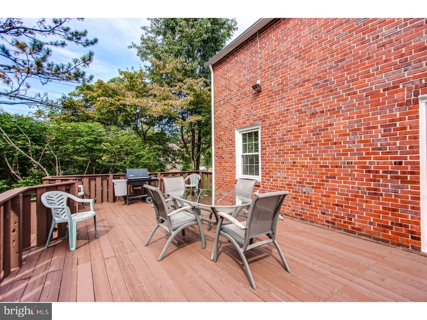 496 Pinecrest Road Springfield, PA 19064 - Photo 4 of 18