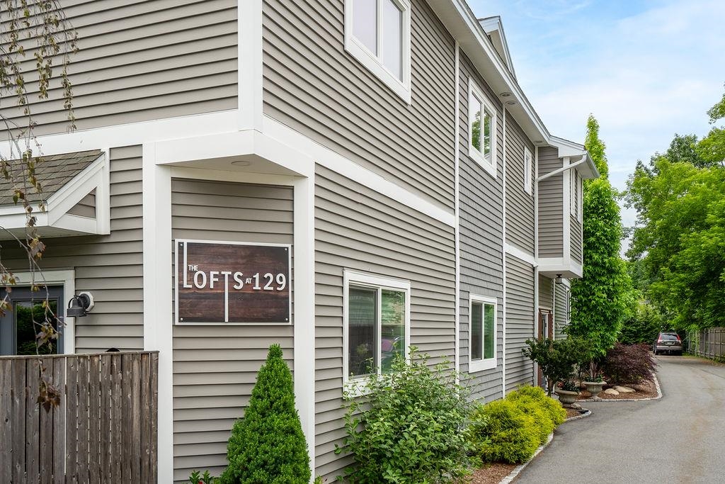 129 Front Street, Unit 103 Exeter, NH 03833 - Photo 1 of 24