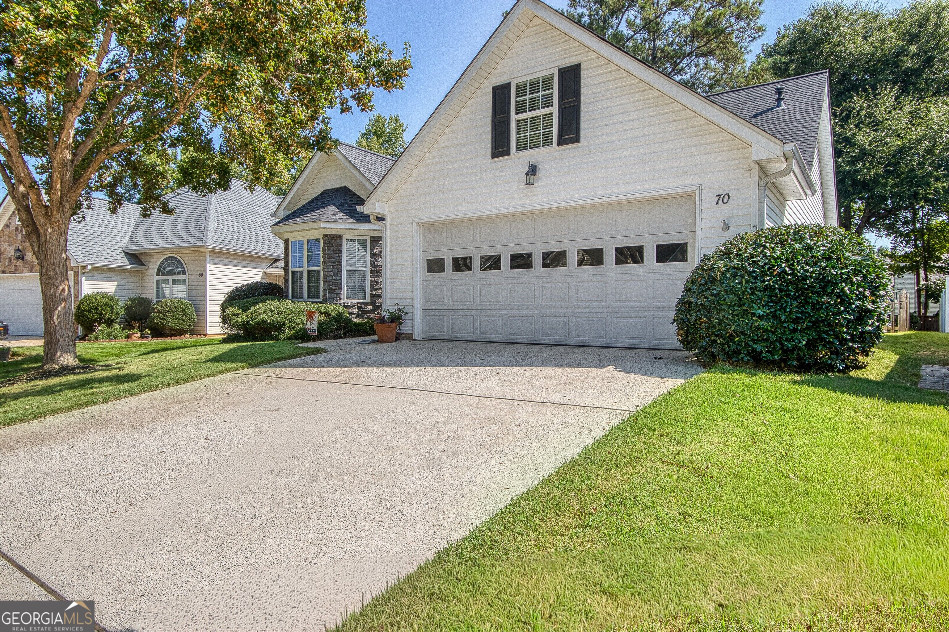 70 Green Spring Newnan, GA 30265 - Photo 4 of 64 Gallery Image 4