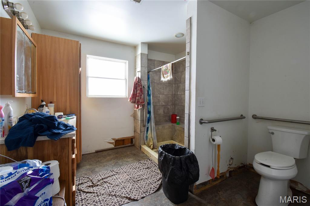 21023 Old Rte 66 Mount Olive, IL 62069 - Photo 3 of 15