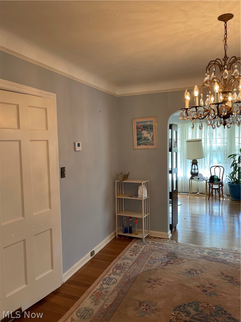 3851 Grosvenor Road Cleveland, OH 44118 - Photo 18 of 22