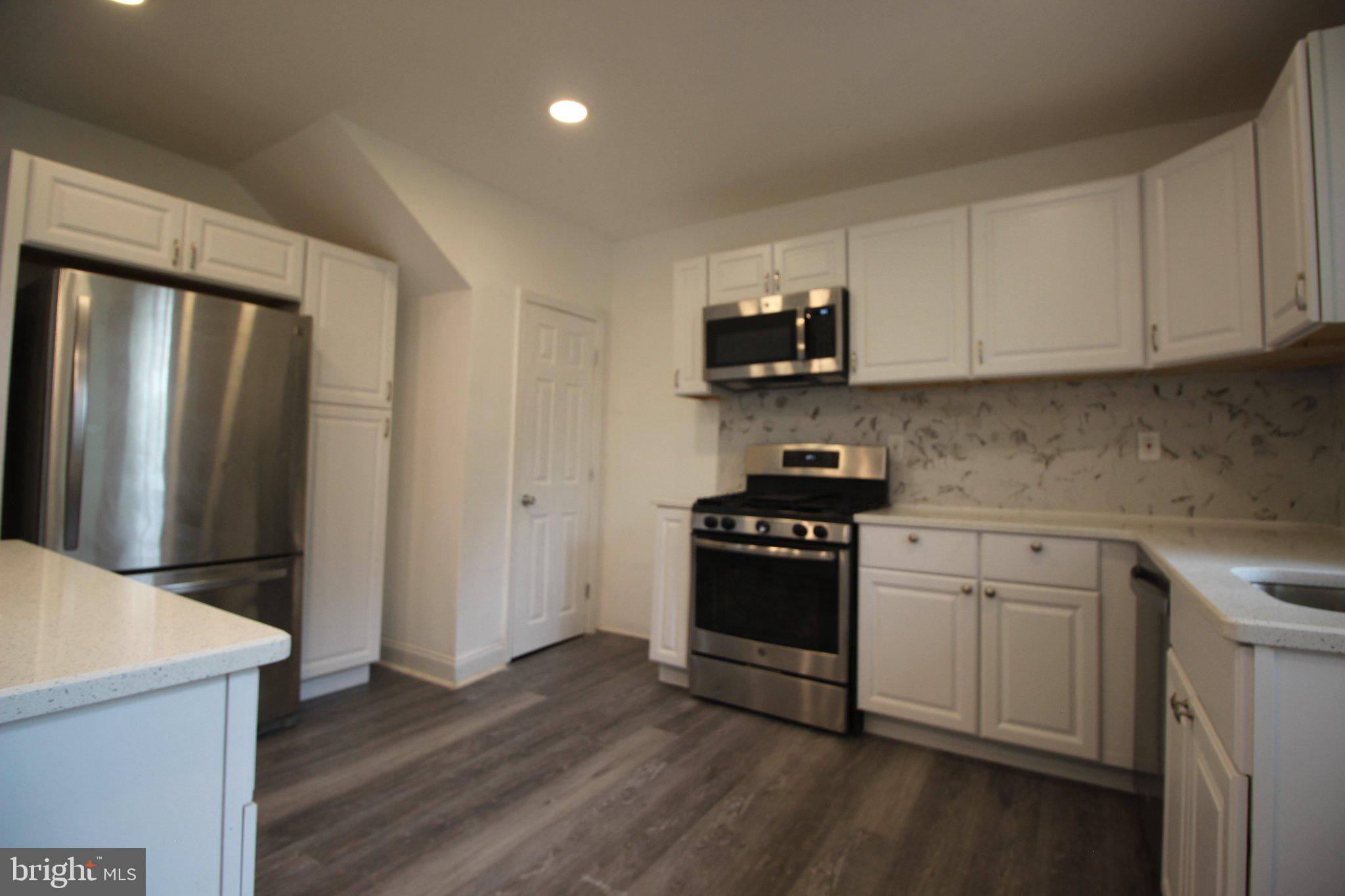 618 Post Road Marcus Hook, PA 19061 - Photo 12 of 33 Gallery Image 12
