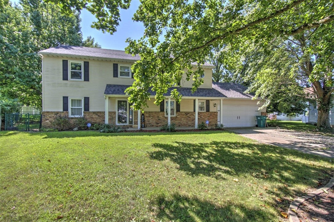 4606 Wisteria Court Decatur, IL 62526 - Photo 3 of 25