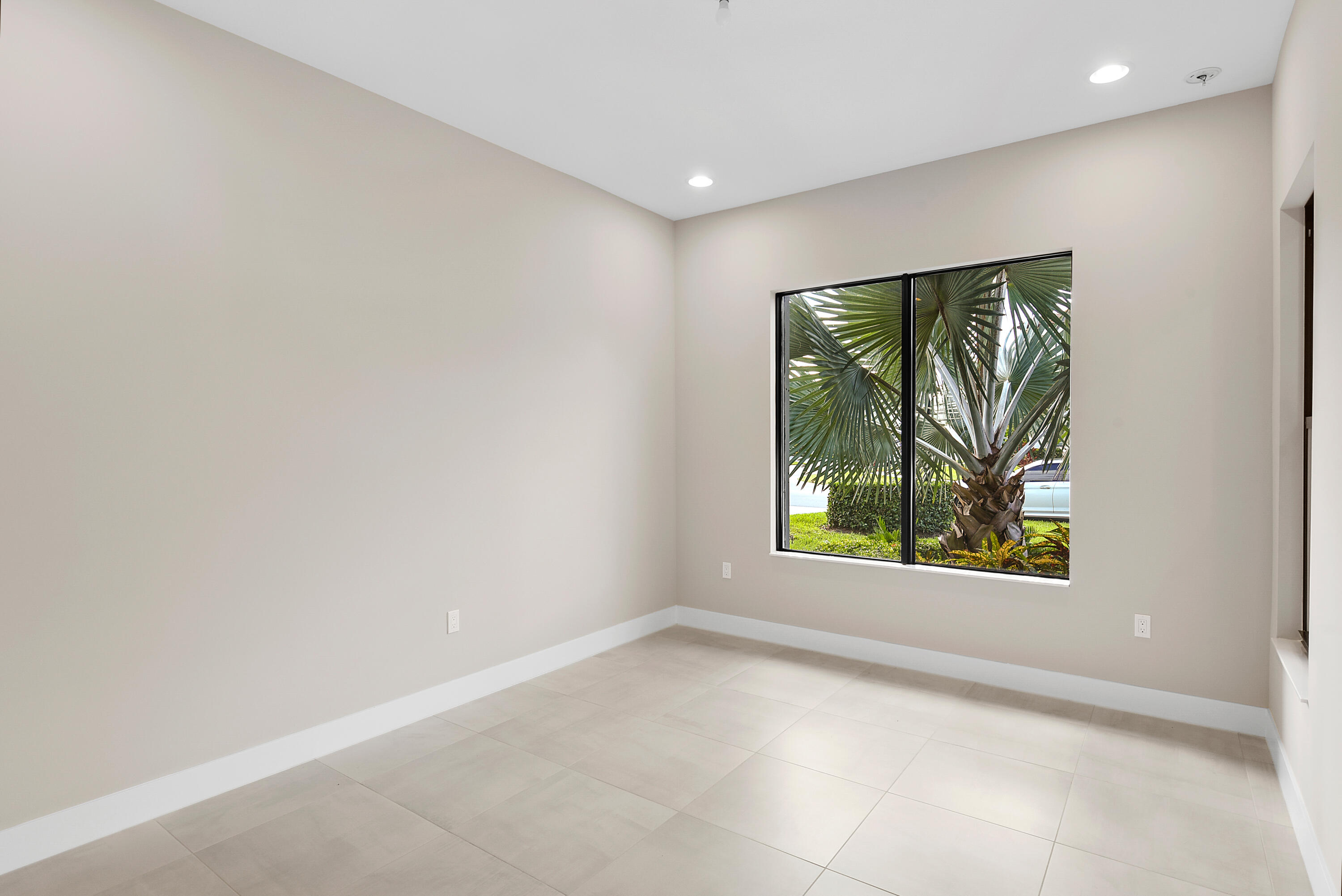 20318 Castle Stuart Avenue Boca Raton, FL 33434 - Photo 12 of 48 20318 Castle Stuart Ave__15