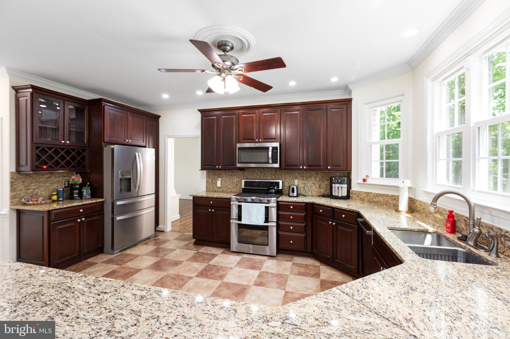 78 Cardinal Forest Drive Fredericksburg, VA 22406 - Photo 5 of 91