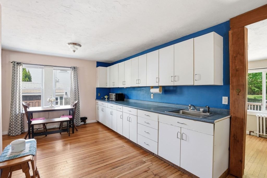 13 Clapp Road Hanover, MA 02339 - Photo 9 of 33