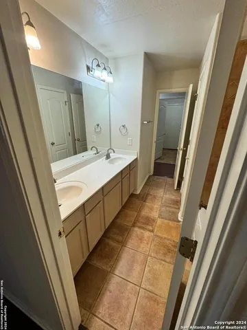 $2,495 | 18715 Rogers Pass, San Antonio, TX 78258