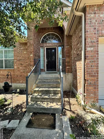 $2,495 | 18715 Rogers Pass, San Antonio, TX 78258