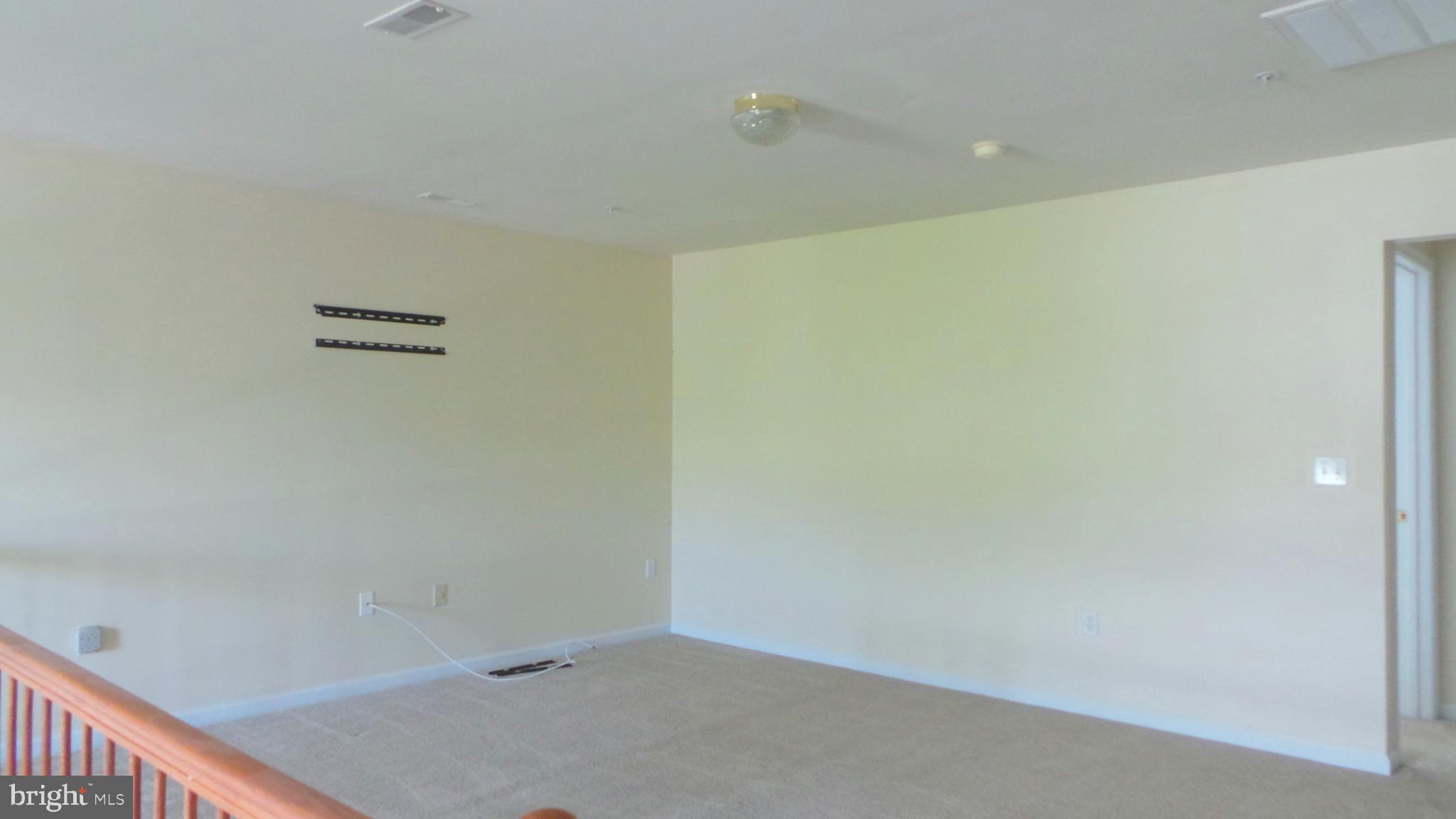 625 Ruxton Road, Unit 73 Solomons, MD 20629 - Photo 19 of 50 Huge Loft area on 2nd level