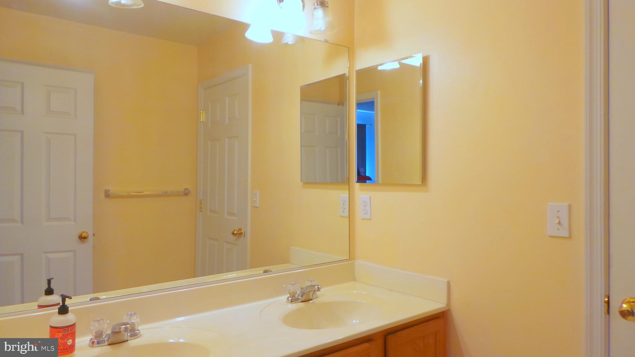 625 Ruxton Road, Unit 73 Solomons, MD 20629 - Photo 25 of 50 Full Bath