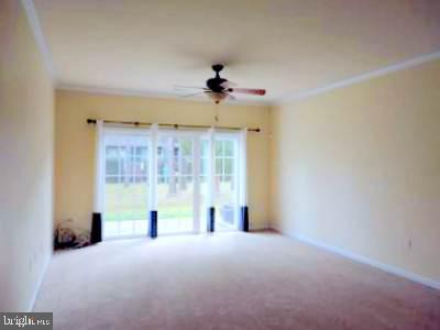 625 Ruxton Road, Unit 73 Solomons, MD 20629 - Photo 8 of 50 Living Room
