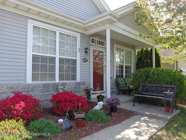 87 Quail Road Barnegat, NJ 08005 - Photo 2 of 19 87 Quail Front Porch
