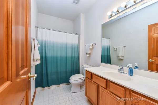 $573,500 | 4263 Stableford Lane, Naperville, IL 60564