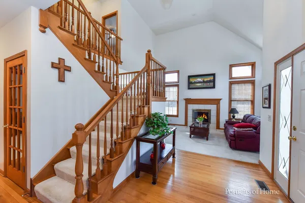 $573,500 | 4263 Stableford Lane, Naperville, IL 60564