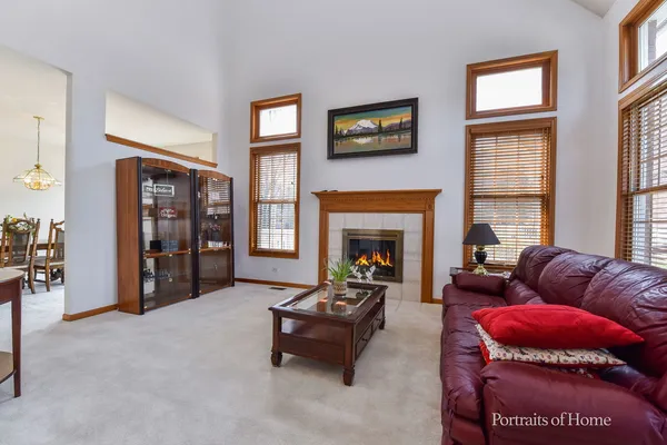 $573,500 | 4263 Stableford Lane, Naperville, IL 60564