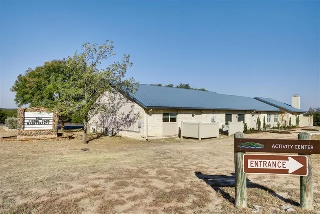$2,100 | 21415 Boggy Ford Road, Lago Vista, TX 78645