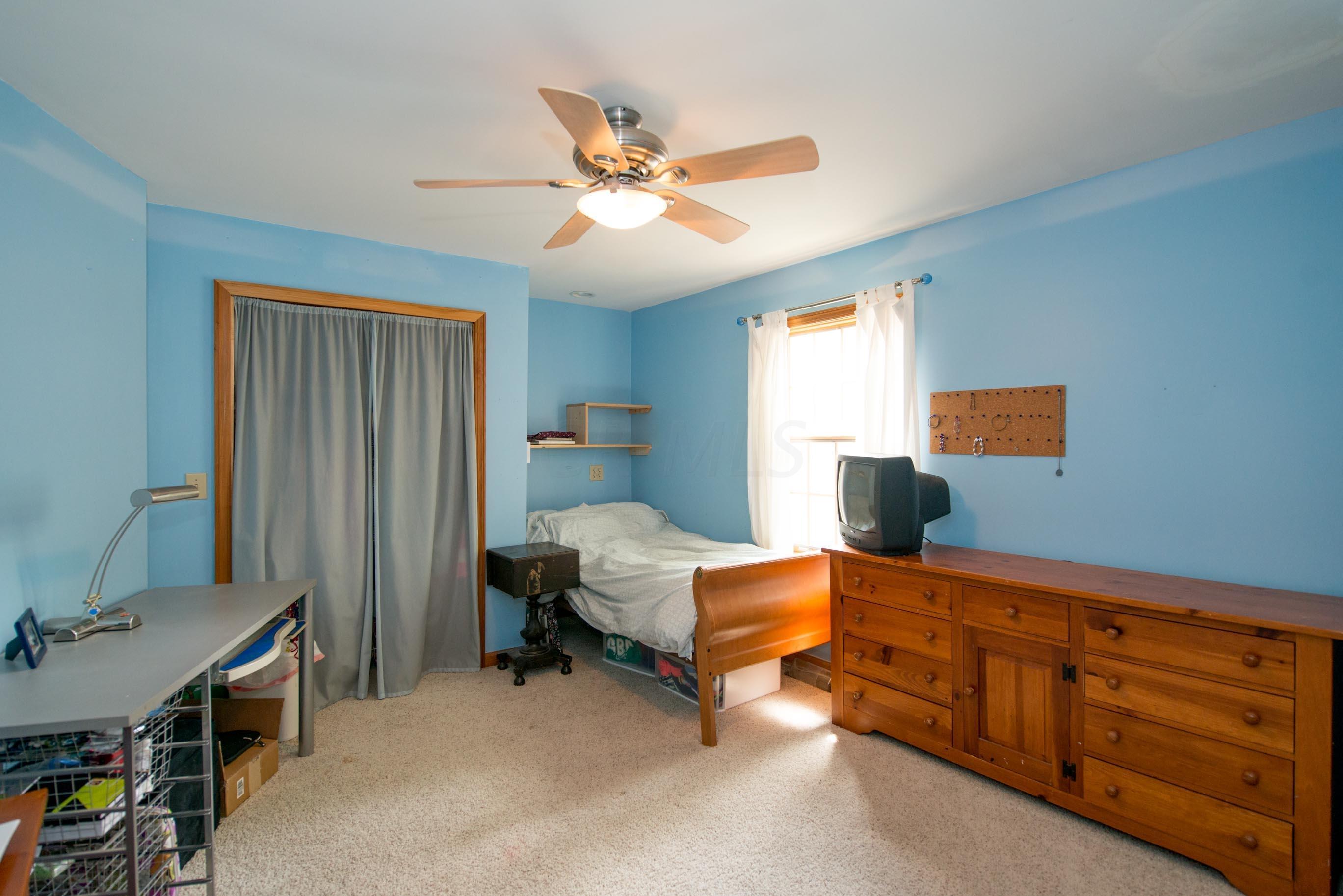 2667 Andover Road Columbus, OH 43221 - Photo 15 of 16