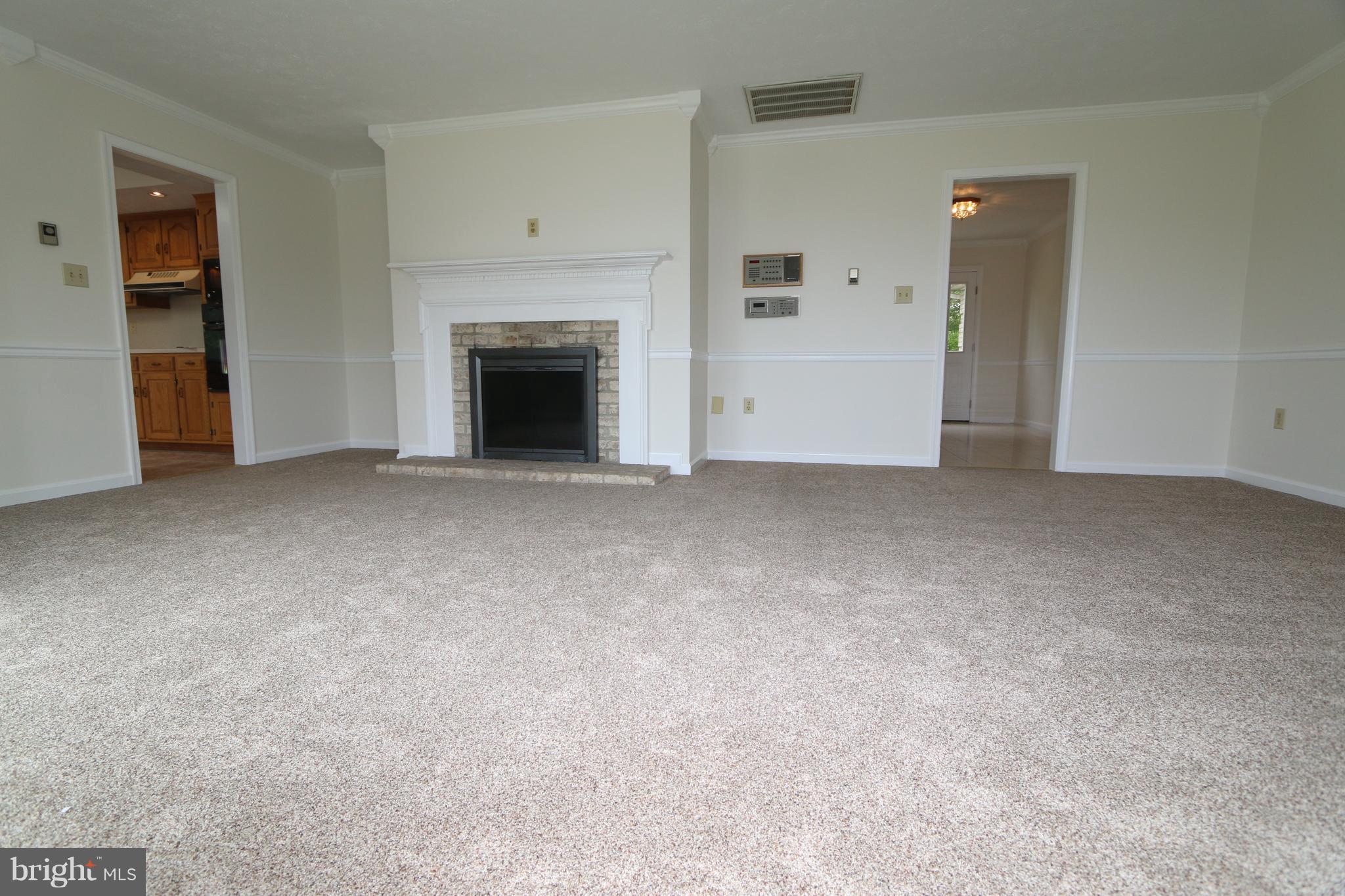 21712 Chewsville Road Smithsburg, MD 21783 - Photo 13 of 30 Centrally Located Family Room