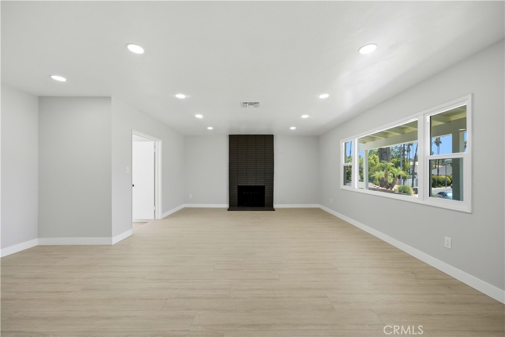3682 Mt Vernon Avenue Riverside, CA 92507 - Photo 13 of 41