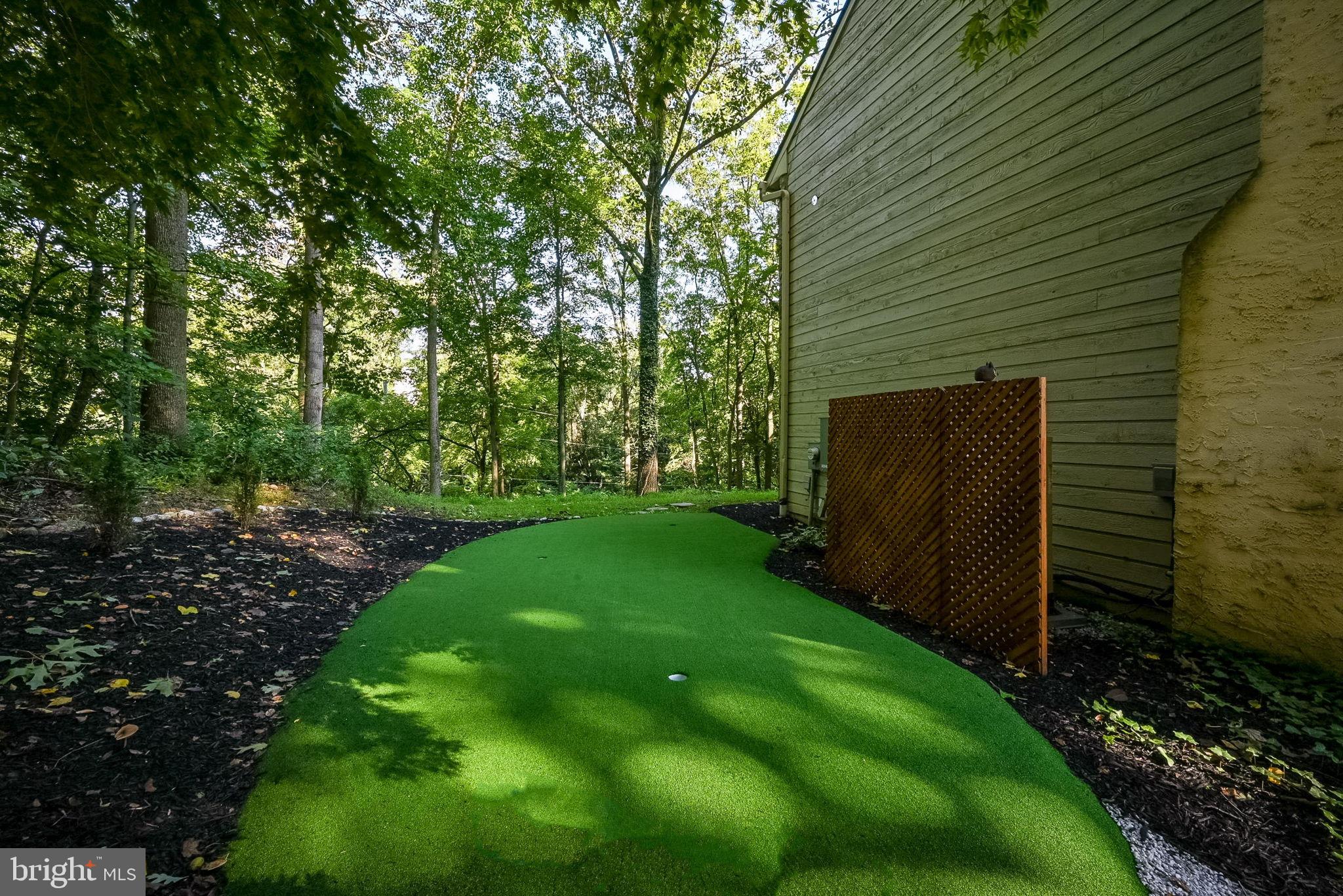 138 Good Hope Road Landenberg, PA 19350 - Photo 48 of 58 Putting Green