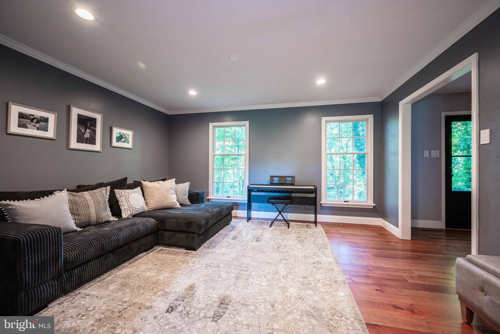 138 Good Hope Road Landenberg, PA 19350 - Photo 8 of 58 Living Room