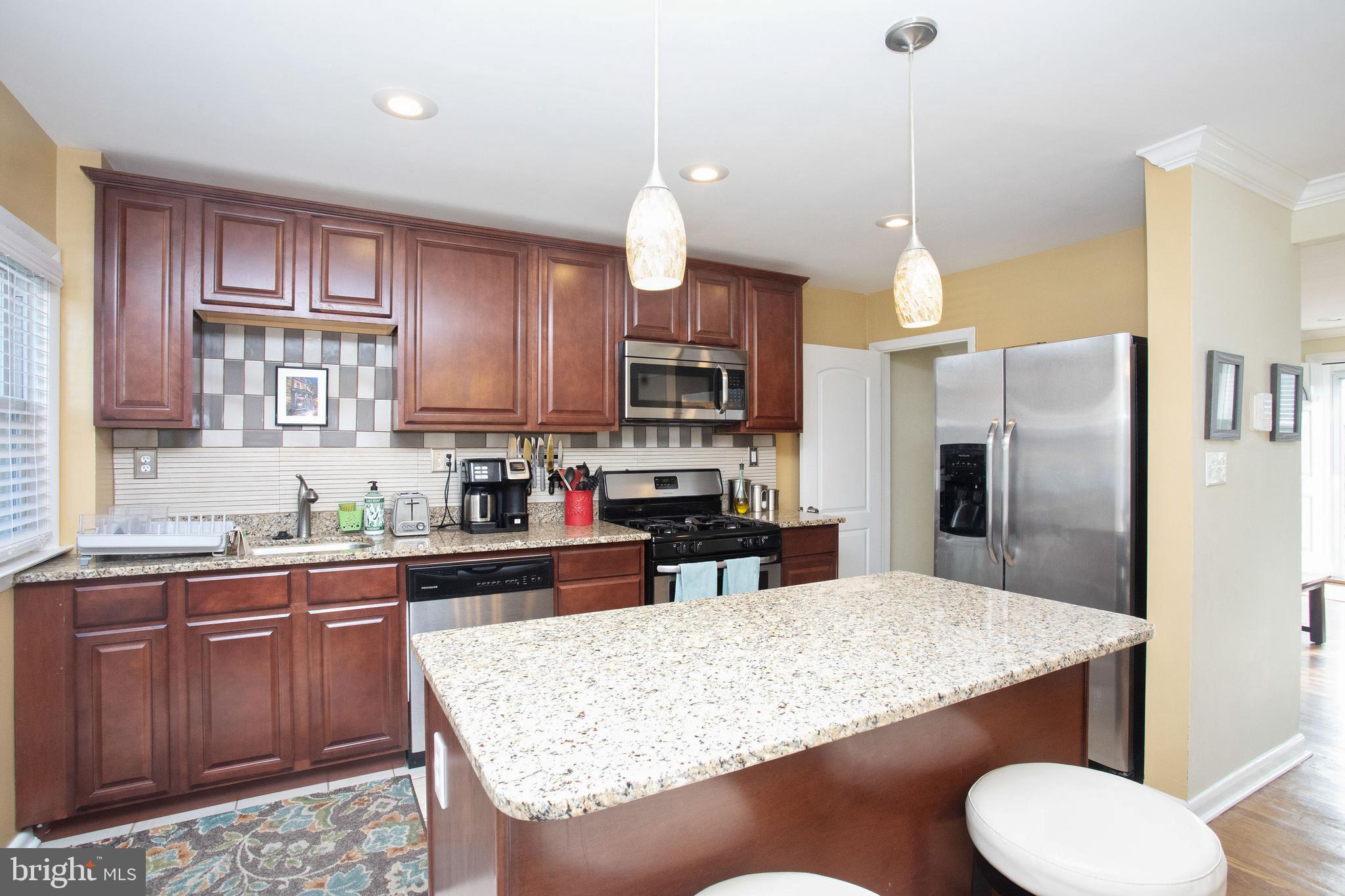 1678 Kirkwood Road Baltimore, MD 21207 - Photo 6 of 34 LARGE ISLAND