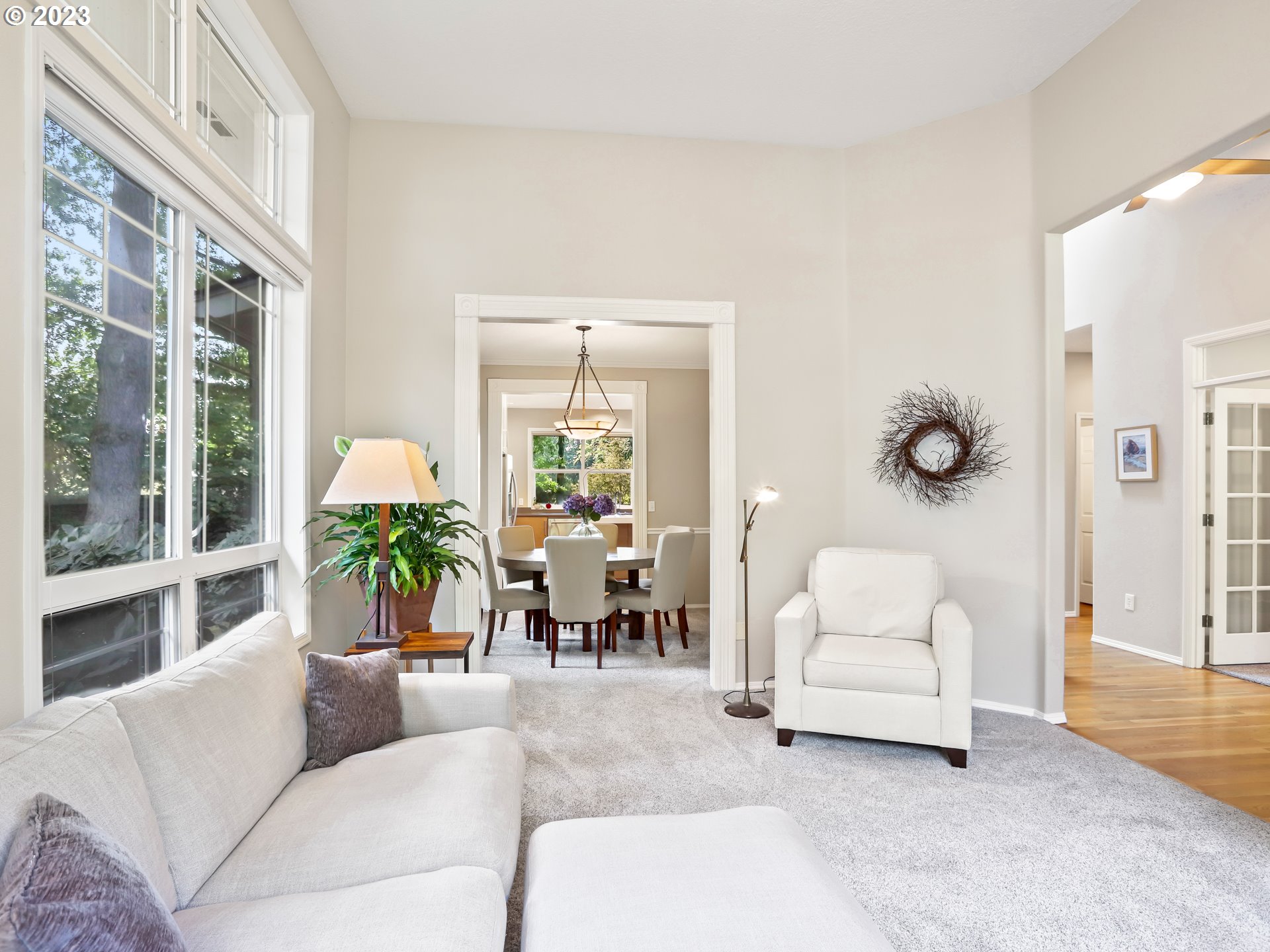 7732 Southwest Red Hawk Court Portland, OR 97224 - Photo 13 of 41