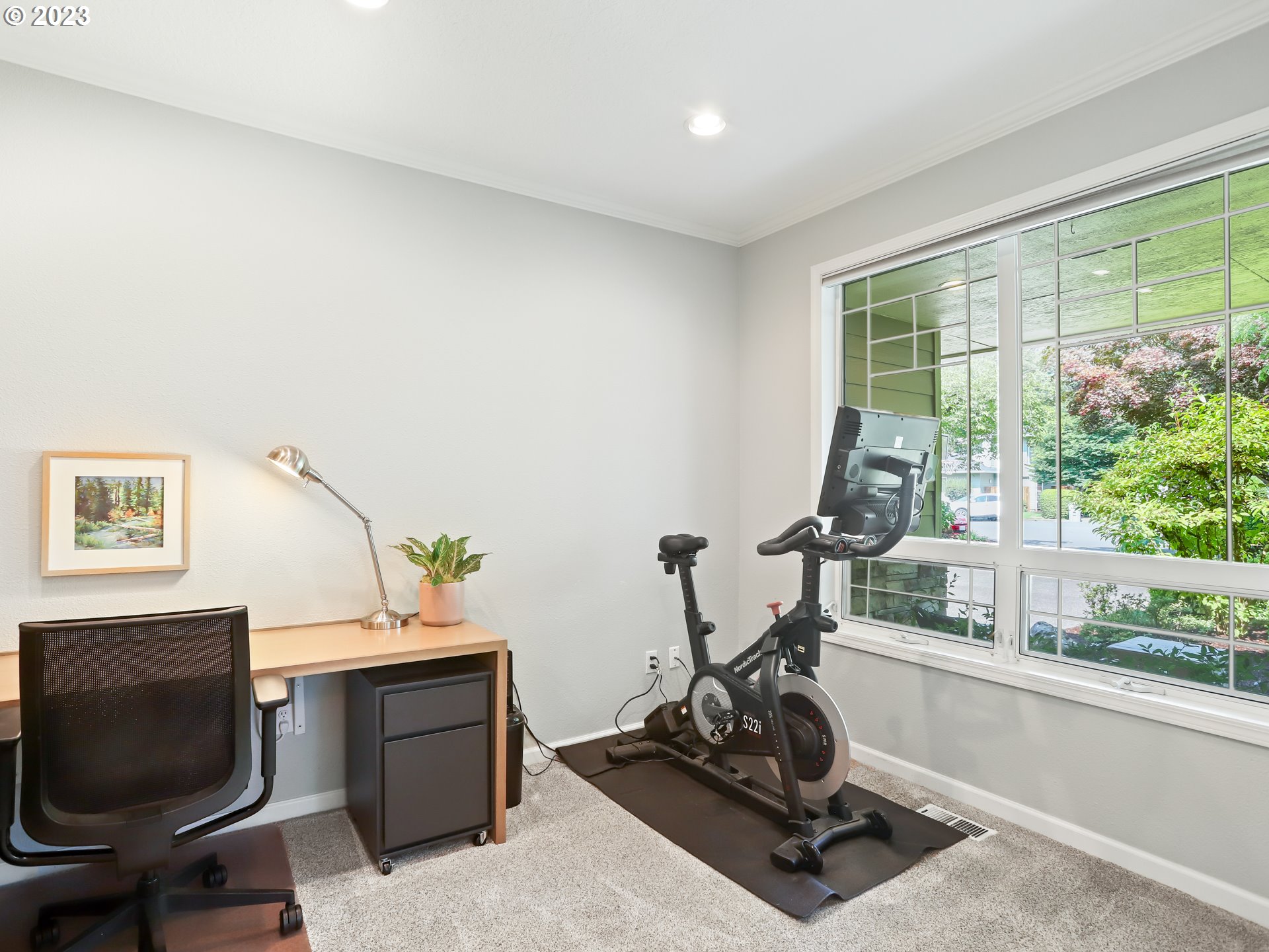 7732 Southwest Red Hawk Court Portland, OR 97224 - Photo 19 of 41