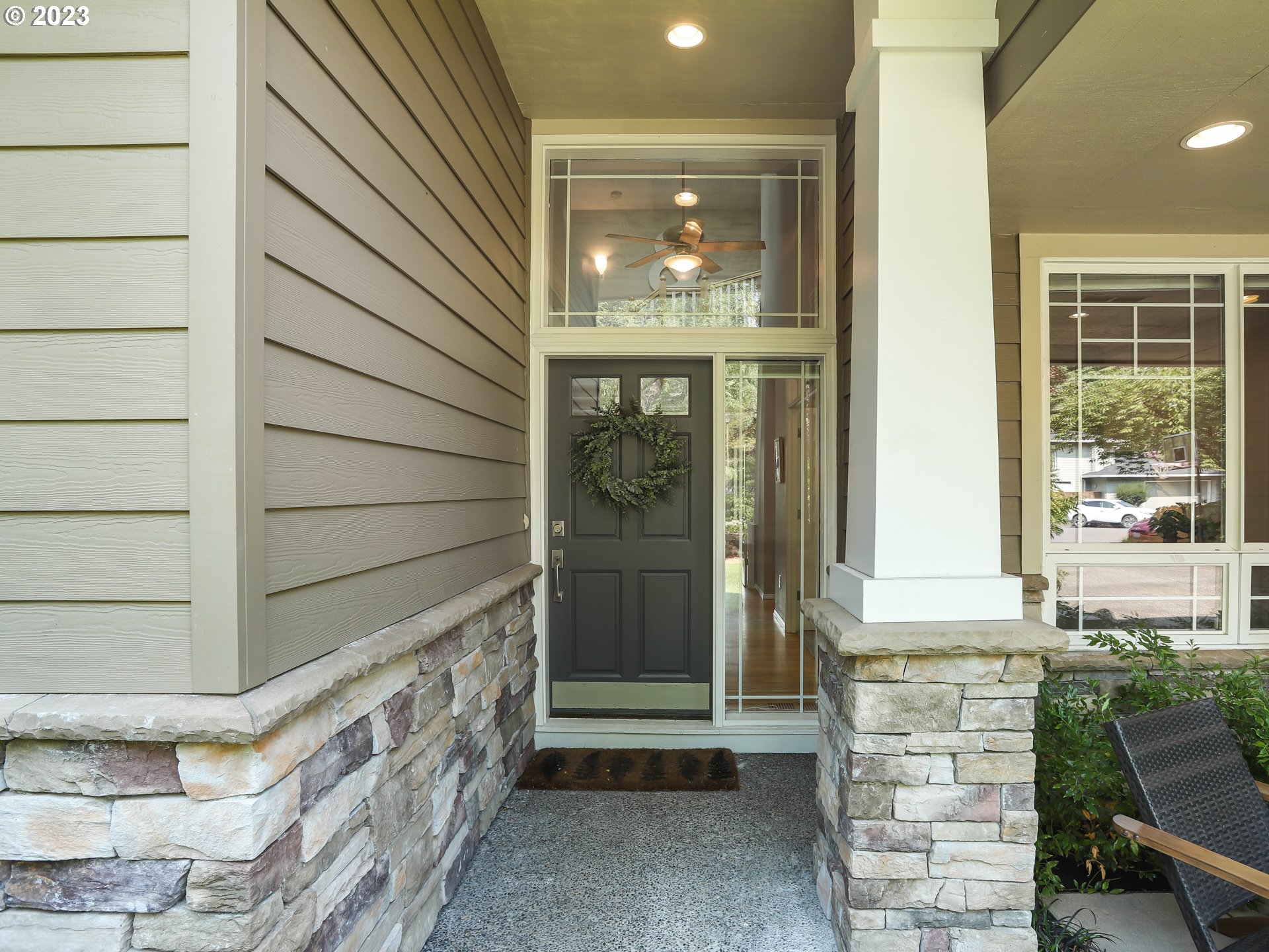 7732 Southwest Red Hawk Court Portland, OR 97224 - Photo 2 of 41