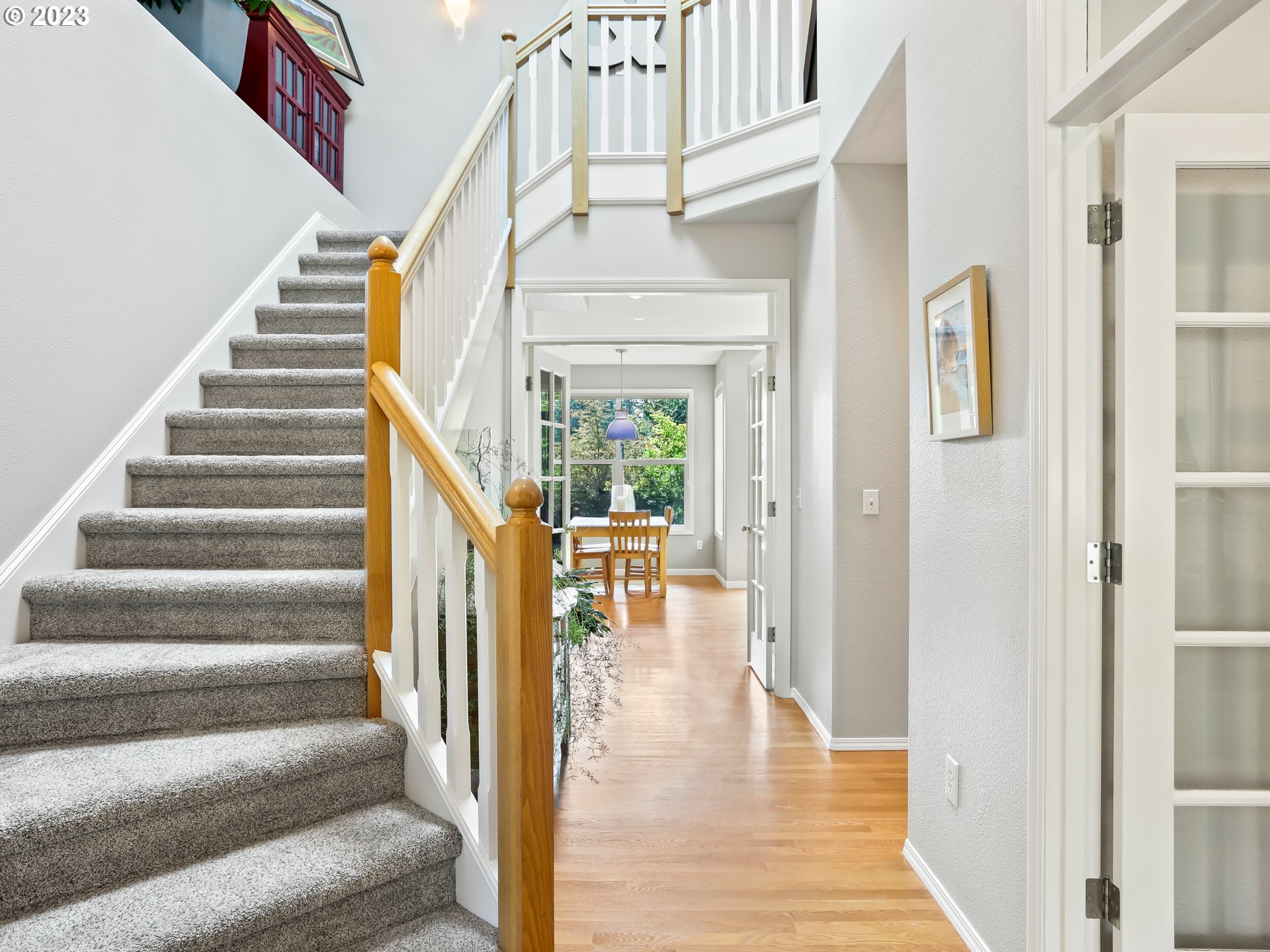 7732 Southwest Red Hawk Court Portland, OR 97224 - Photo 3 of 41