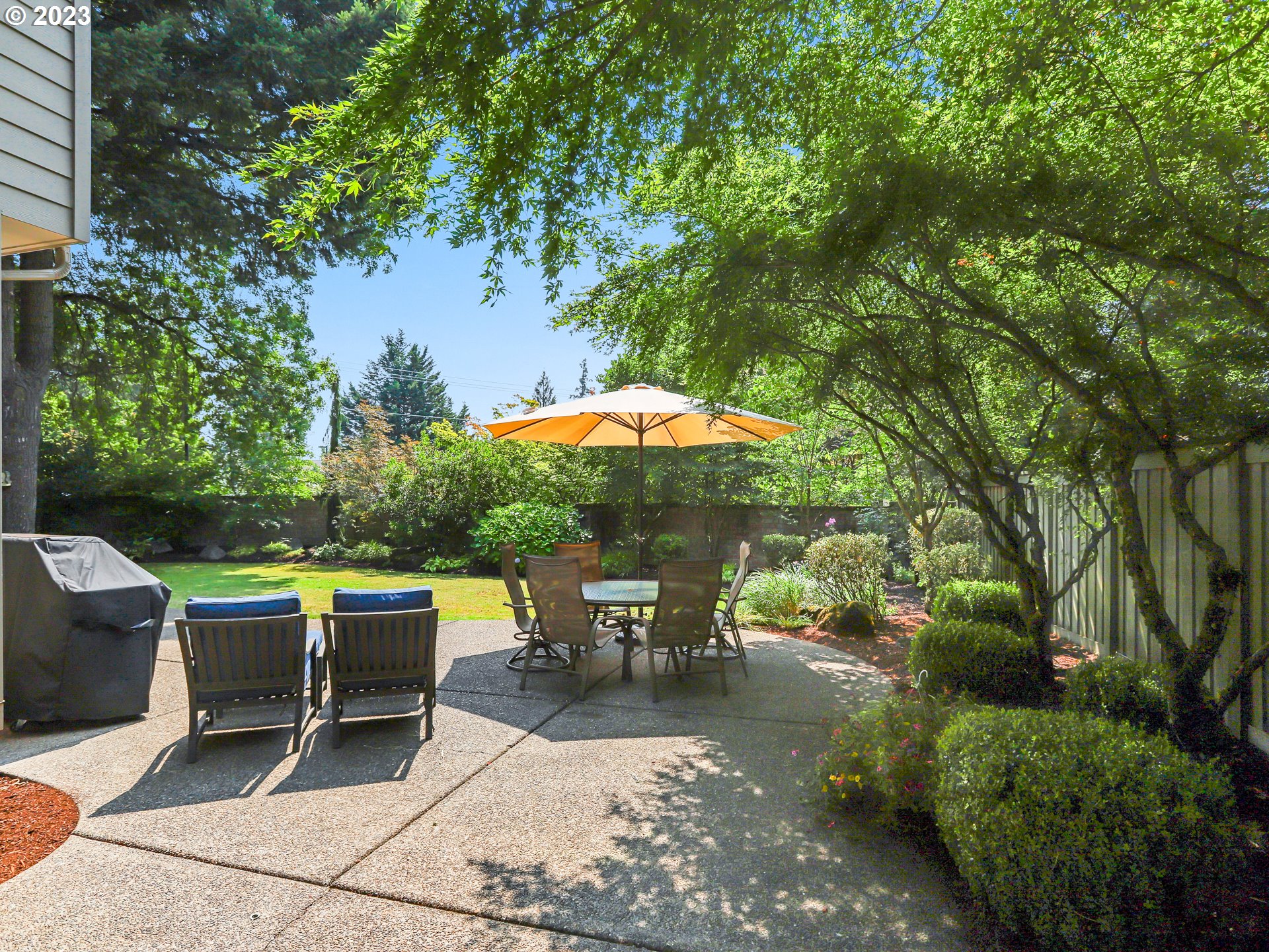 7732 Southwest Red Hawk Court Portland, OR 97224 - Photo 34 of 41