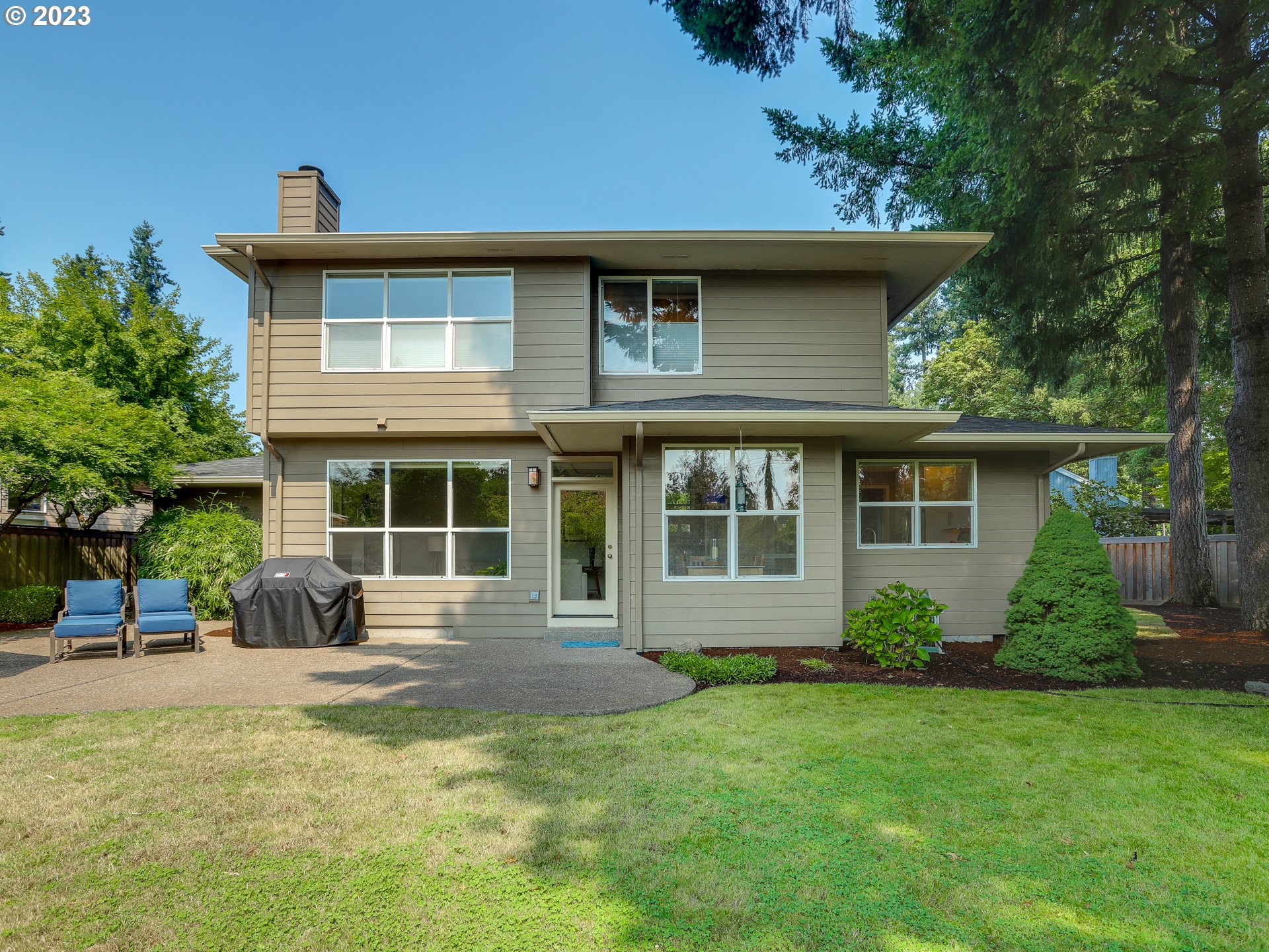 7732 Southwest Red Hawk Court Portland, OR 97224 - Photo 39 of 41