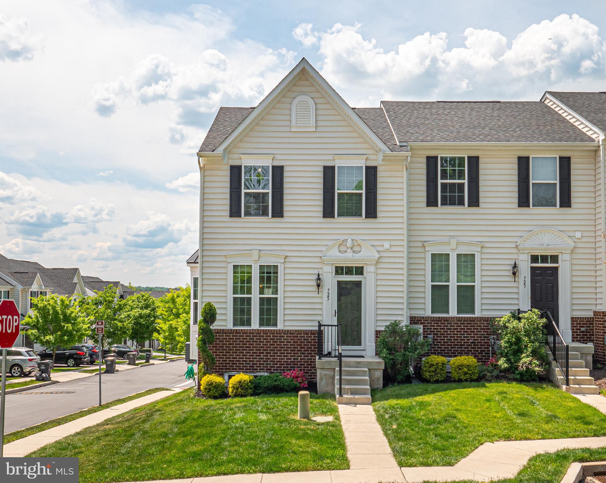 725 Bender Road Phoenixville, PA 19460 - Photo 2 of 38 Gallery Image 2