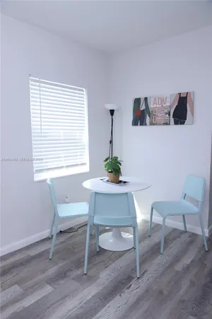 $2,200 | 1109 Southwest 37th Avenue, Unit 1115, Miami, FL 33135