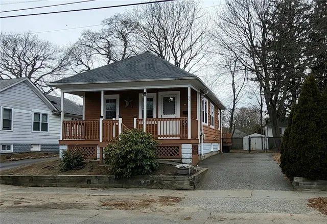 $350,000 | 35 Transit Street, Warwick, RI 02889
