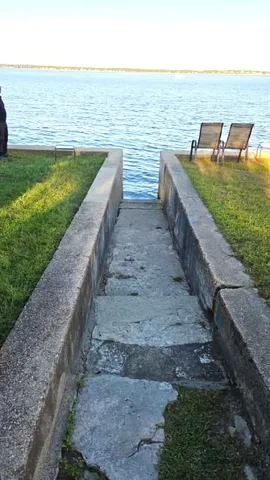 $350,000 | 35 Transit Street, Warwick, RI 02889