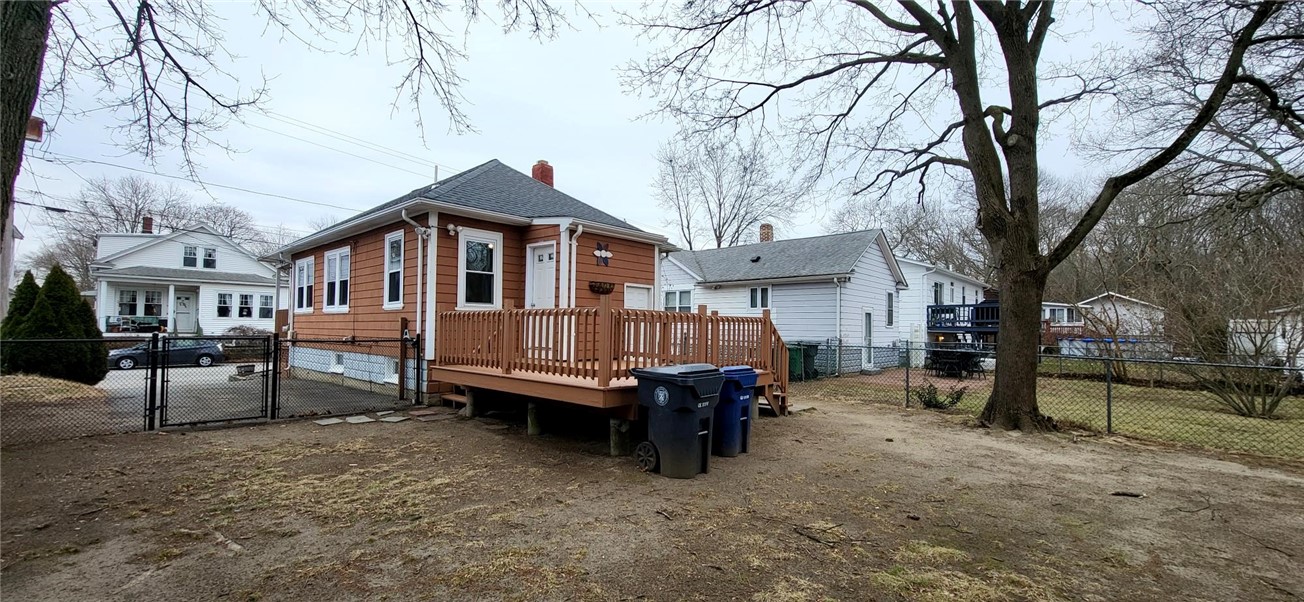 35 Transit Street Warwick, RI 02889 - Photo 4 of 18