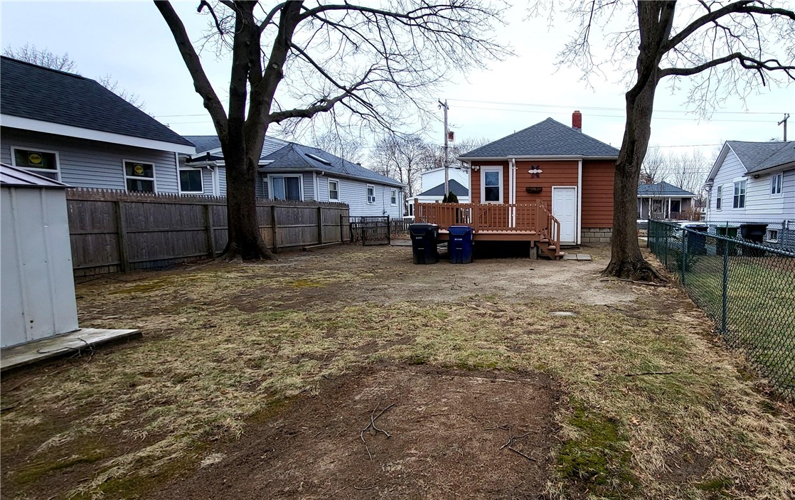 35 Transit Street Warwick, RI 02889 - Photo 6 of 18