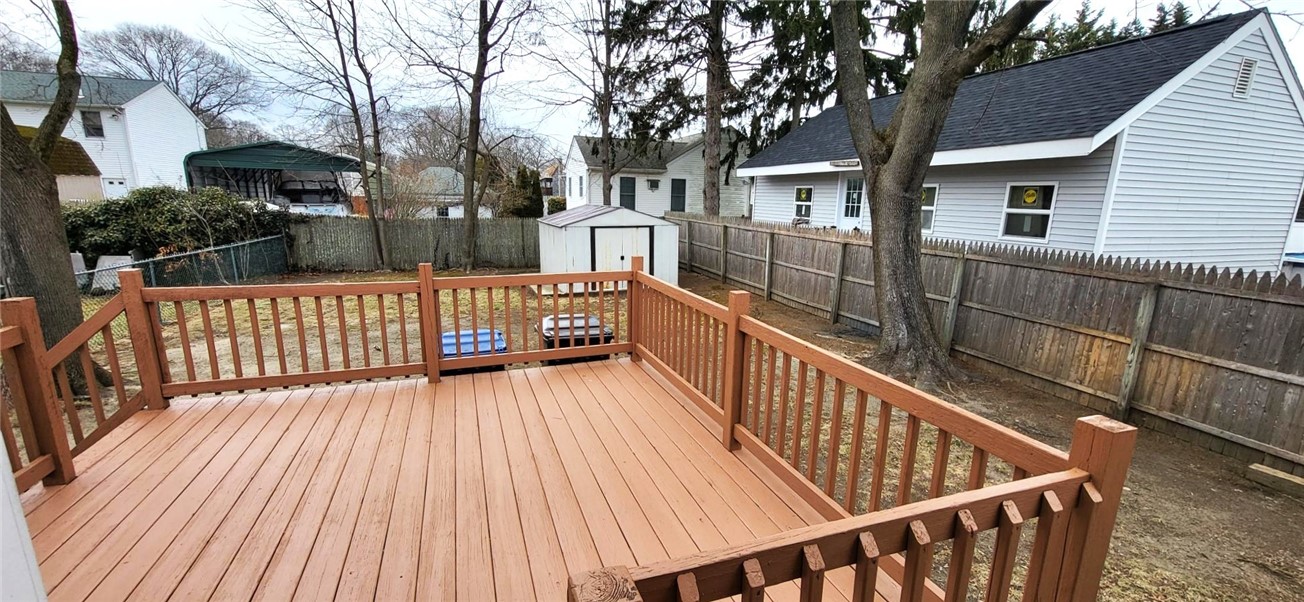 35 Transit Street Warwick, RI 02889 - Photo 7 of 18