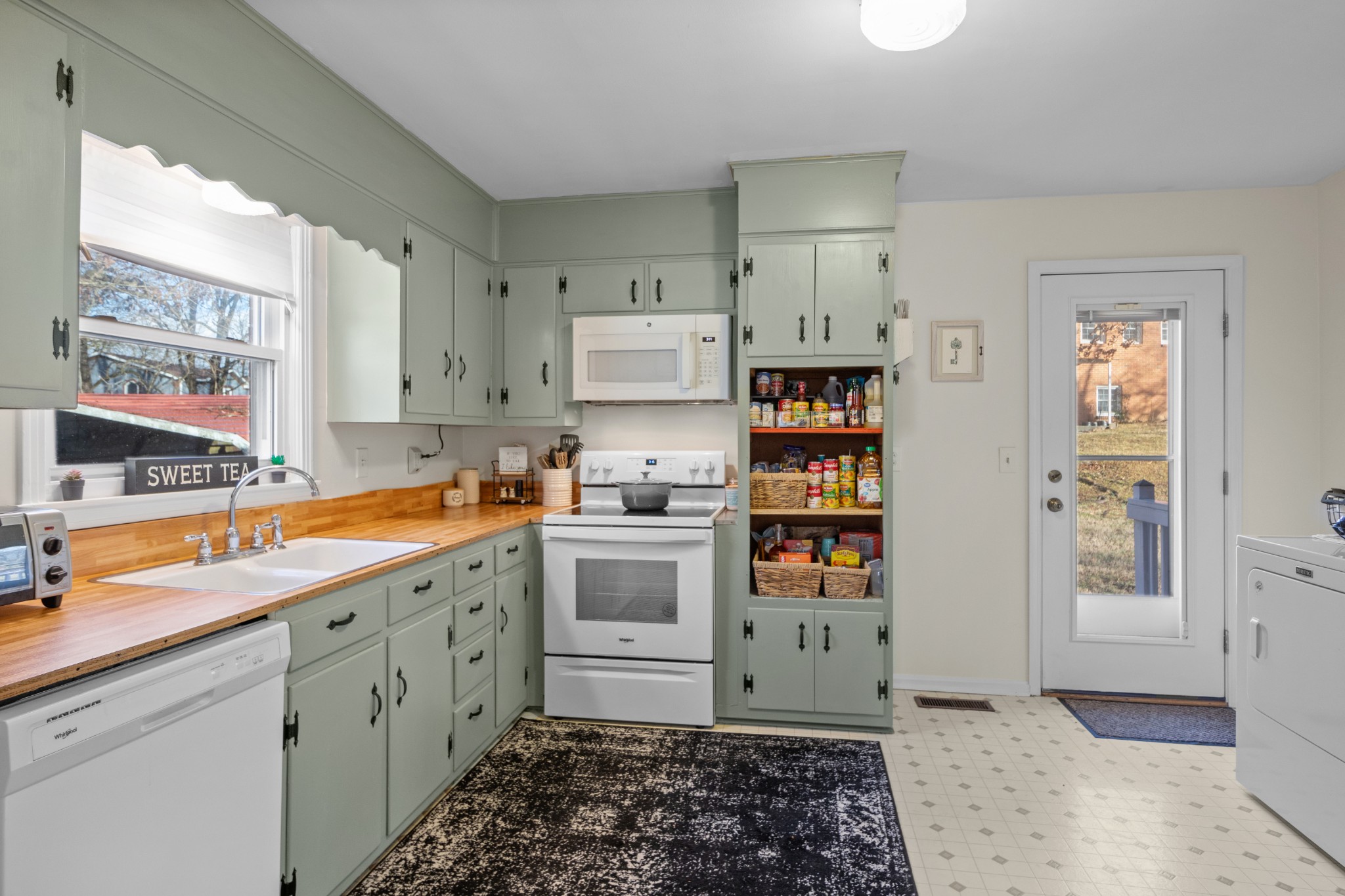 203 Shady Hill Road Dickson, TN 37055 - Photo 7 of 21 Gallery Image 7