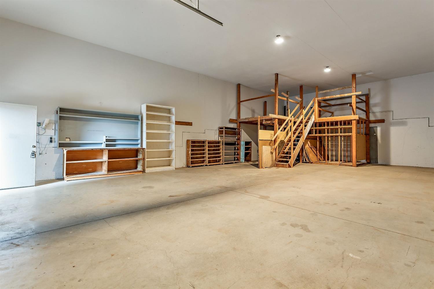 4436 Innsbruck Ridge Medford, OR 97504 - Photo 2 of 34 Additional Photo