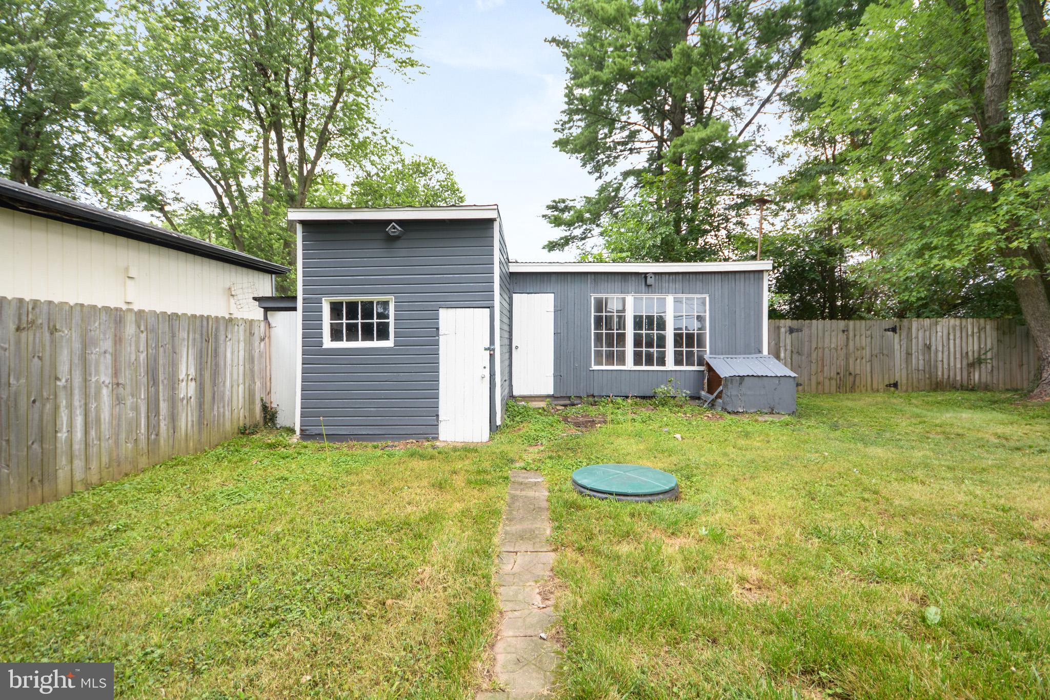 5610 Adamstown Road Adamstown, MD 21710 - Photo 49 of 58 Storage shed in the backyard.